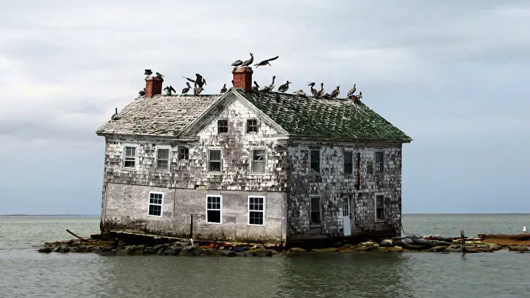 Abandoned Mansions theme for Windows 10 Slideshow image 4