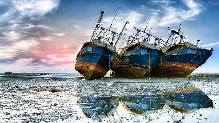 放棄された船 Windows 10用テーマ スライドショー画像 1