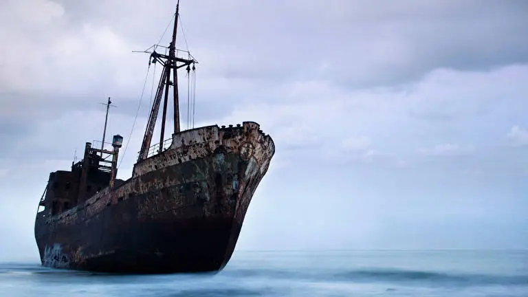 放棄された船 Windows 10用テーマ スライドショー画像 3