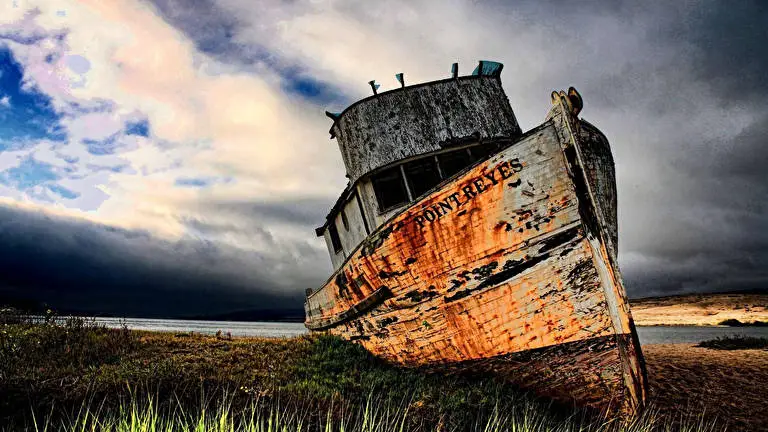 放棄された船 Windows 10用テーマ スライドショー画像 4