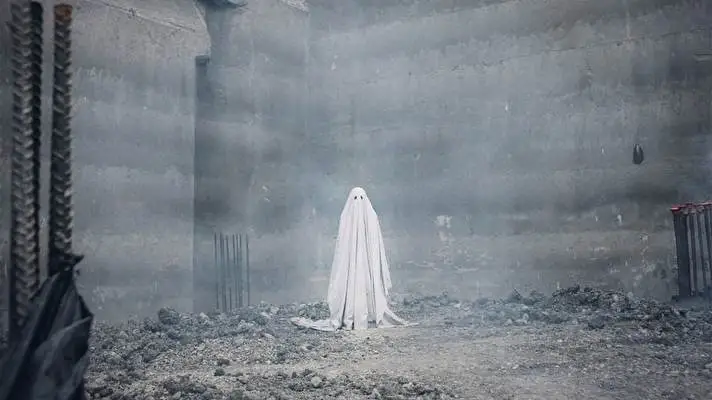A Ghost Story theme for Windows 10 Slideshow image 2