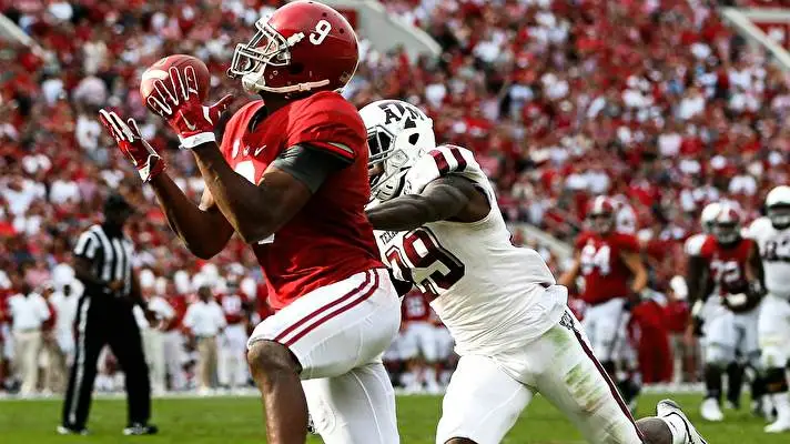 Alabama Crimson Tide thème pour Windows 10 Image de diaporama 3