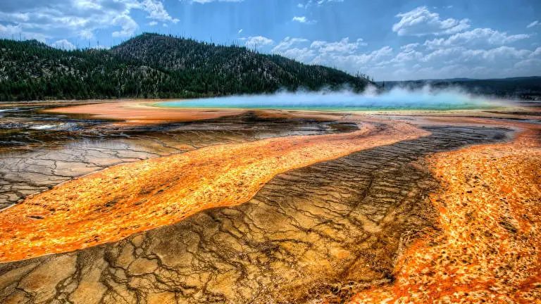 Amazing Places theme for Windows 10 Slideshow image 3