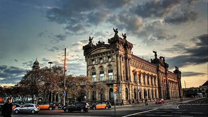 Barcelona theme for Windows 10 Slideshow image 5