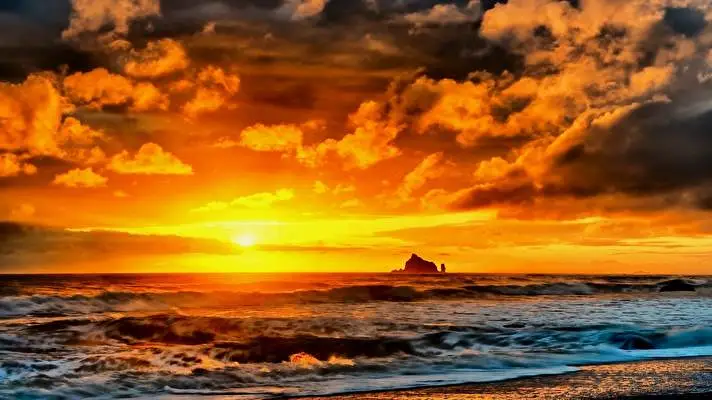 Beach Sunset theme for Windows 10 Slideshow image 5