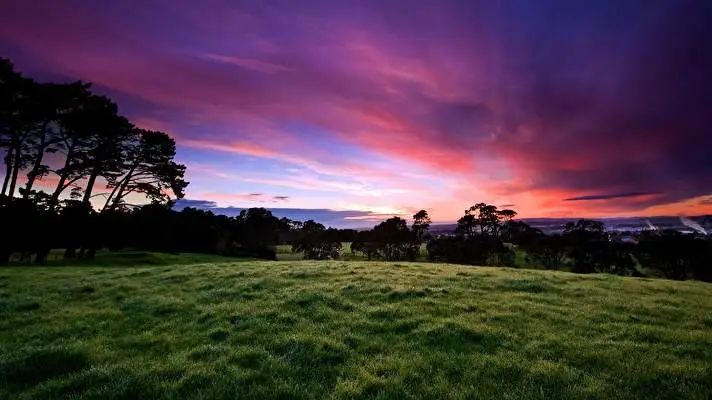 Beautiful theme for Windows 10 Slideshow image 1