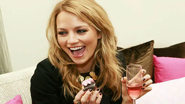 Becki Newton motiv pro Windows 10 Obrázek prezentace 4