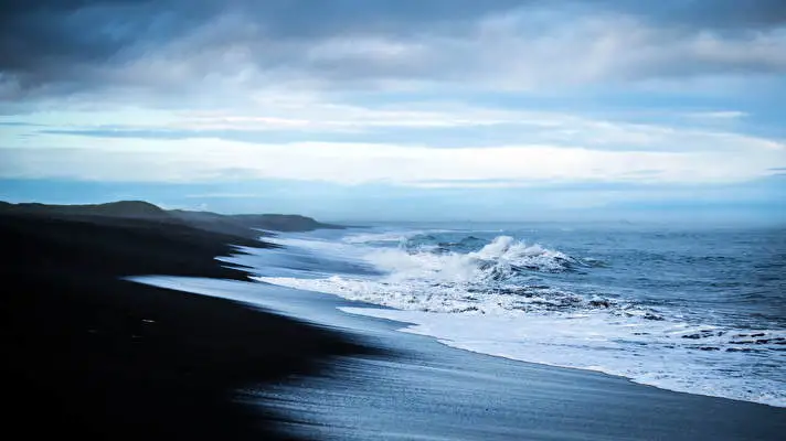 Black Sand Beach theme for Windows 10 Slideshow image 3