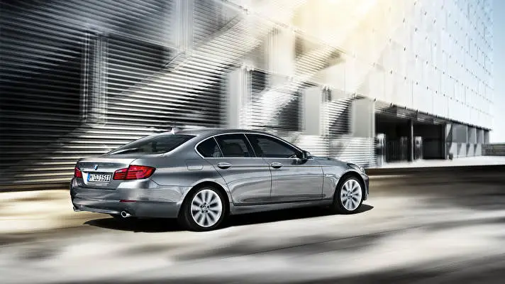 Bmw 5series theme for Windows 10 Slideshow image 4