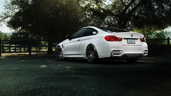 Bmw M4 theme for Windows 10 Slideshow image 4