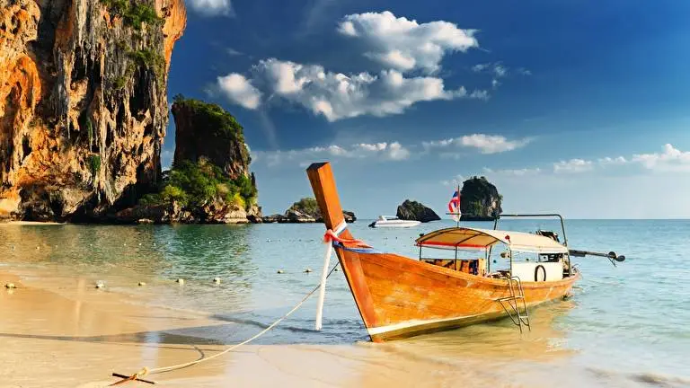 Boat theme for Windows 10 Slideshow image 4