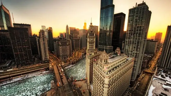 Chicago theme for Windows 10 Slideshow image 1