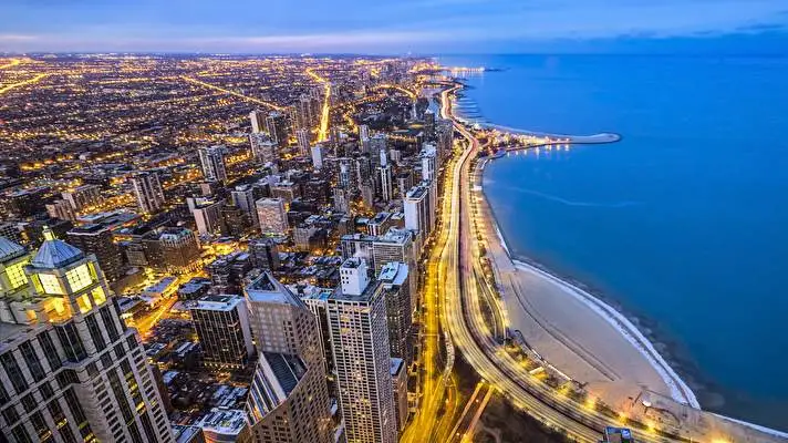 Chicago theme for Windows 10 Slideshow image 2