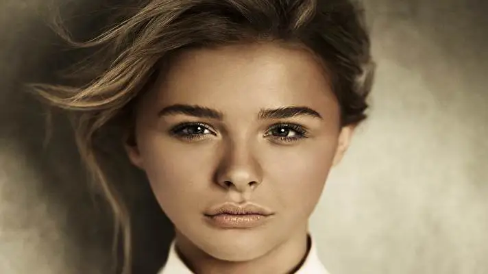 Chloe Moretz motiv pro Windows 10 Obrázek prezentace 2