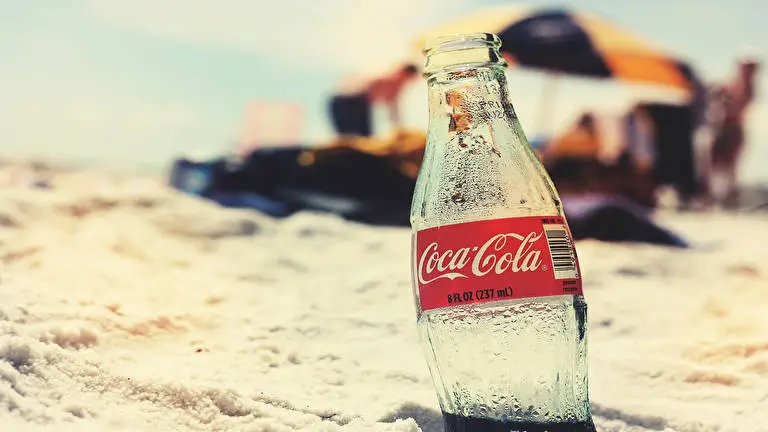 Cola Bottle theme for Windows 10 Slideshow image 4