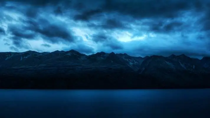 Donkerblauw thema voor Windows 10 Diavoorstelling afbeelding 3