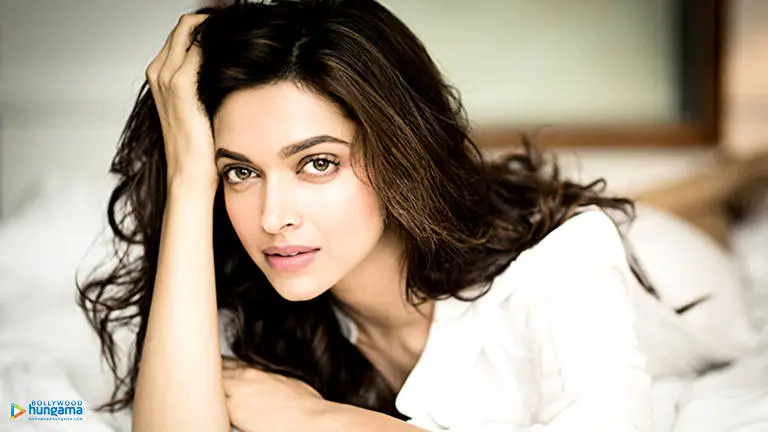 Deepika Padukone motiv pro Windows 10 Obrázek prezentace 2