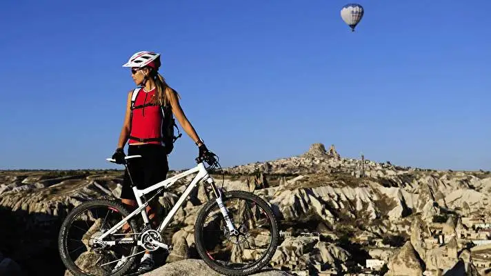 VTT Descente thème pour Windows 10 Image de diaporama 5