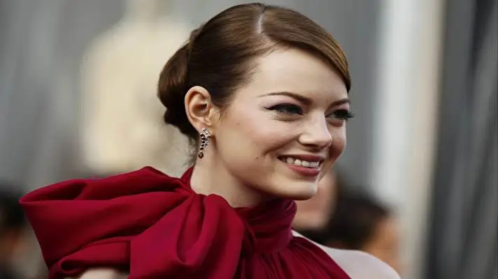 Emma Stone1 theme for Windows 10 Slideshow image 1