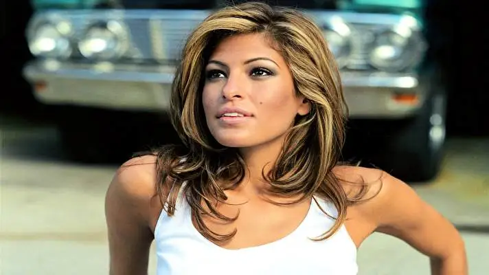 Eve Mendes motiv pro Windows 10 Obrázek prezentace 5