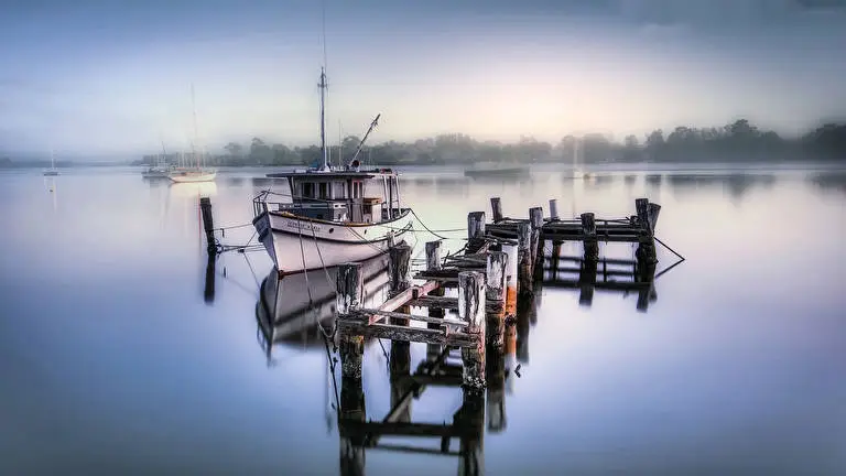 Fishing Boat theme for Windows 10 Slideshow image 2