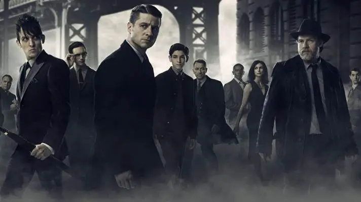 Gotham theme for Windows 10 Slideshow image 2