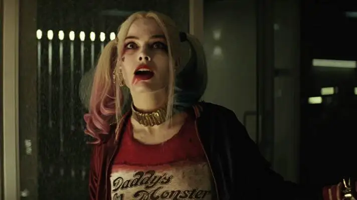 Harley Quinn Margot Robbie theme for Windows 10 Slideshow image 3