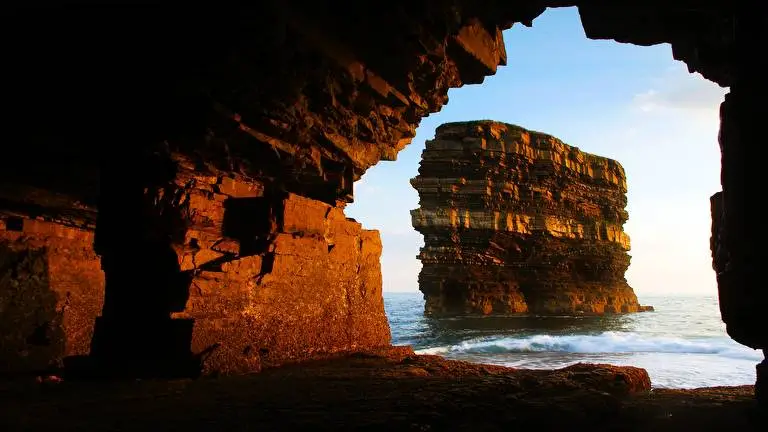 Grotte Incredibili tema per Windows 10 Immagine di presentazione 2