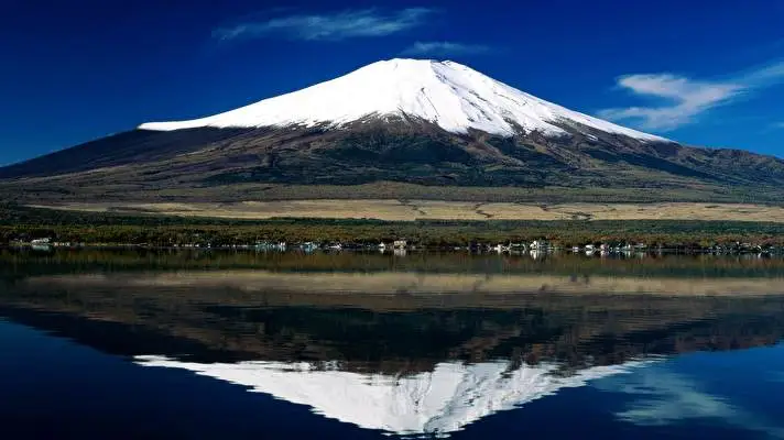 Japán Hegyek téma Windows 10-hez Diavetítés kép 1