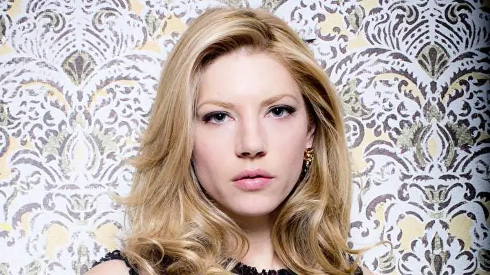 Katheryn Winnick theme for Windows 10 Slideshow image 3