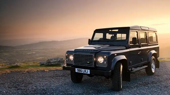 Land Rover Defender theme for Windows 10 Slideshow image 2
