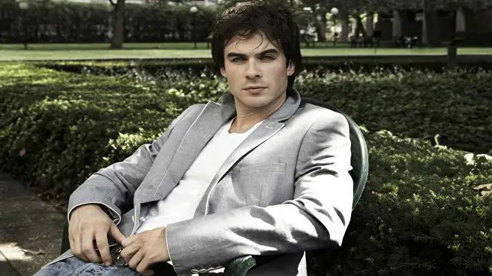 Lian Somerhalder téma Windows 10-hez Diavetítés kép 2