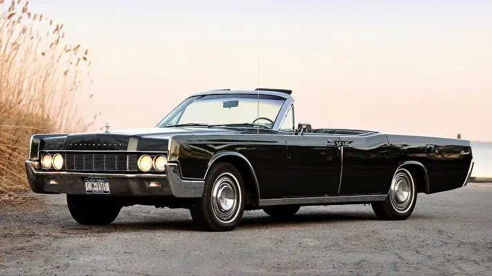 Lincoln Continental theme for Windows 10 Slideshow image 1