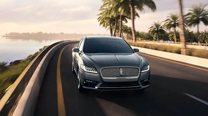 Lincoln Continental theme for Windows 10 Slideshow image 5