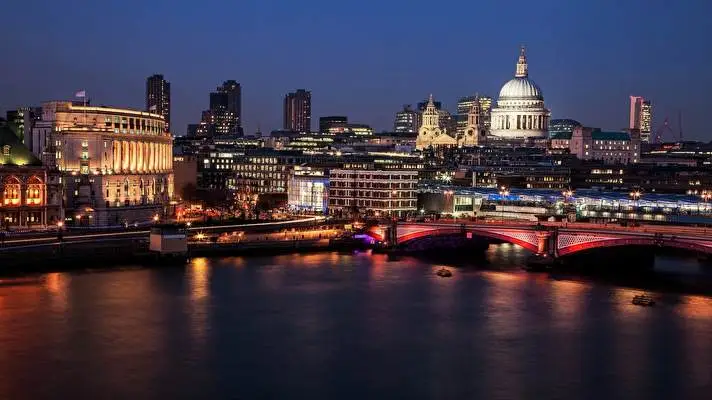 London theme for Windows 10 Slideshow image 4