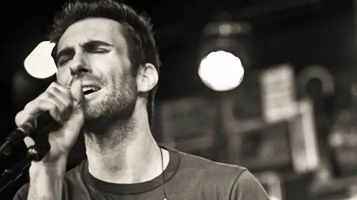 Maroon 51 theme for Windows 10 Slideshow image 1