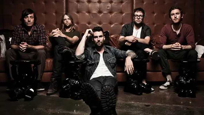 Maroon 51 theme for Windows 10 Slideshow image 3