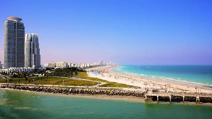 Miami theme for Windows 10 Slideshow image 1