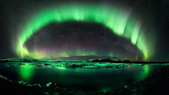 Northern Lights theme for Windows 10 Slideshow image 1