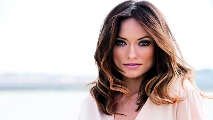 Olivia Wilde1 theme for Windows 10 Slideshow image 4
