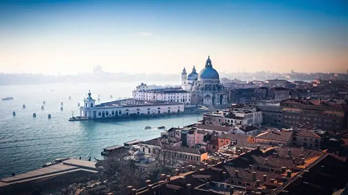 Panoramas of Europe theme for Windows 10 Slideshow image 1