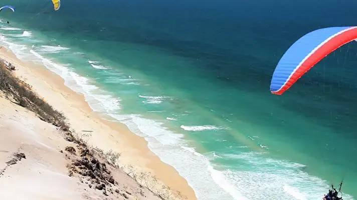 Paragliding theme for Windows 10 Slideshow image 5