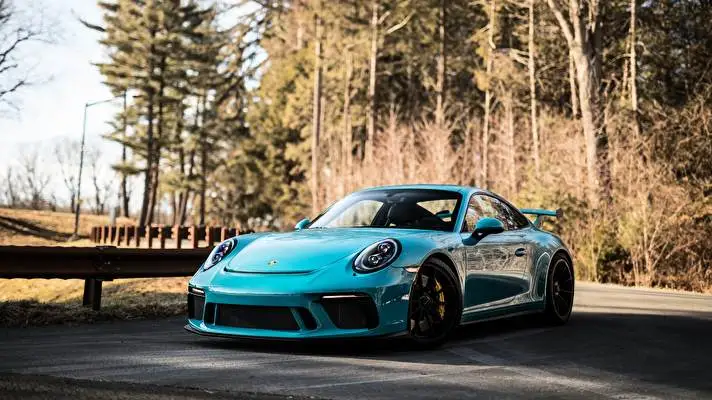 ポルシェ 911 GT2 RS Windows 10用テーマ スライドショー画像 5