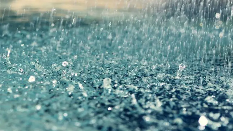 Regendruppels thema voor Windows 10 Diavoorstelling afbeelding 5