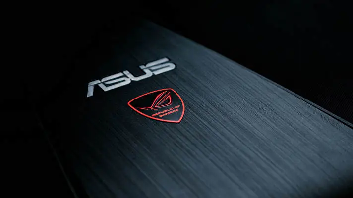 ゲーミング共和国 Windows 10用テーマ スライドショー画像 1