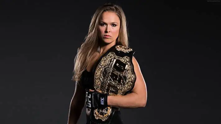 Ronda Rousey theme for Windows 10 Slideshow image 3