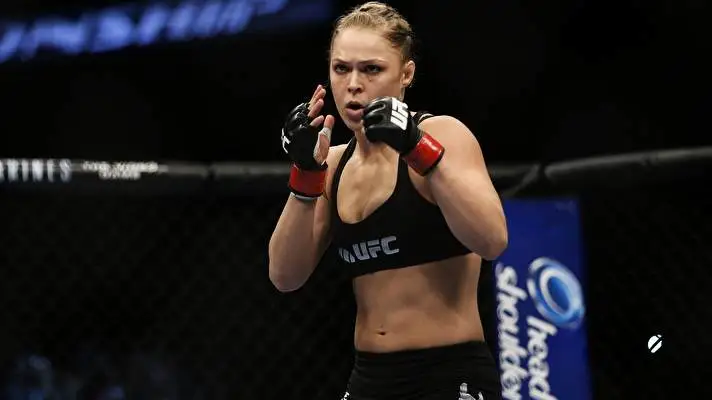 Ronda Rousey theme for Windows 10 Slideshow image 5