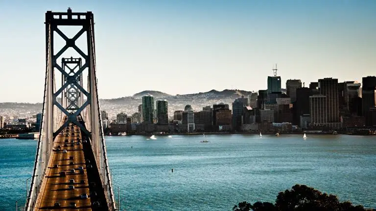 San Francisco theme for Windows 10 Slideshow image 2