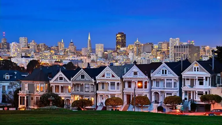 San Francisco theme for Windows 10 Slideshow image 4