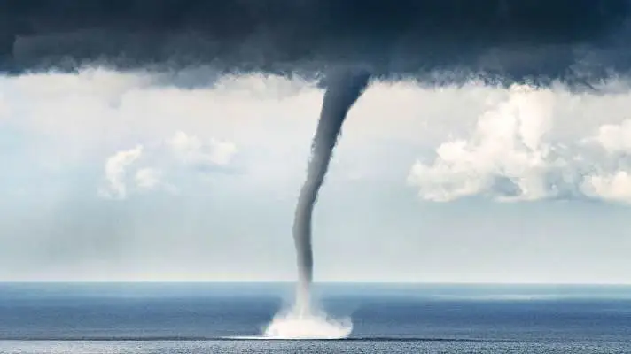 Tengeri Vihar téma Windows 10-hez Diavetítés kép 2